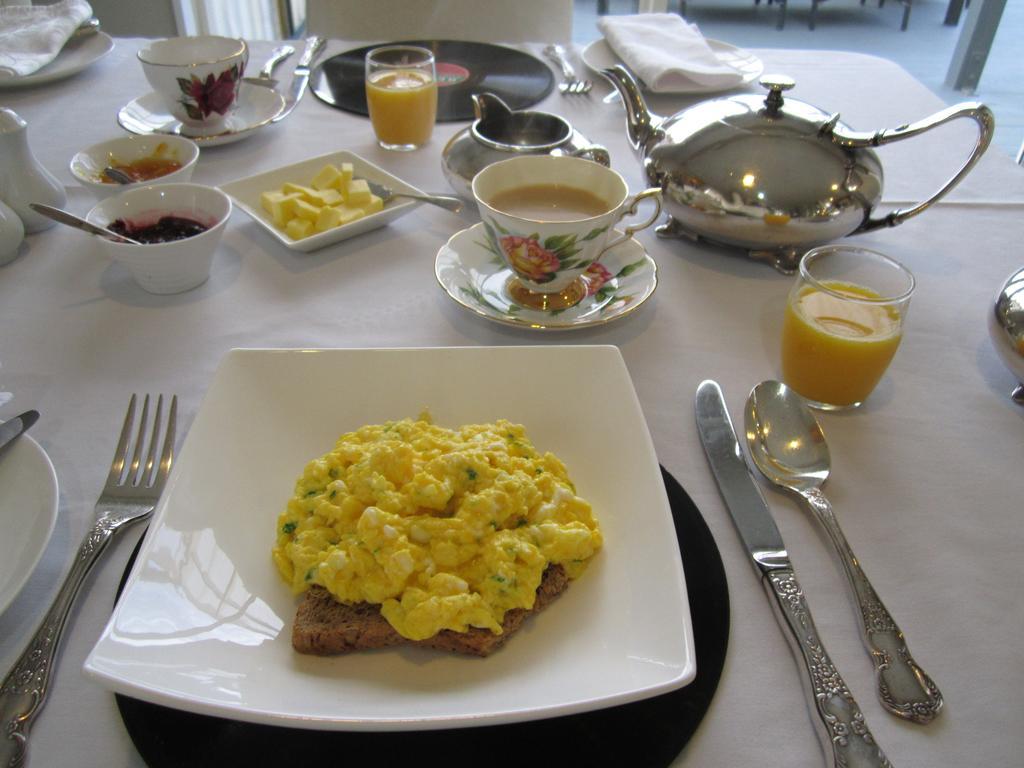 Be My Guest Bed & Breakfast New Plymouth Zewnętrze zdjęcie